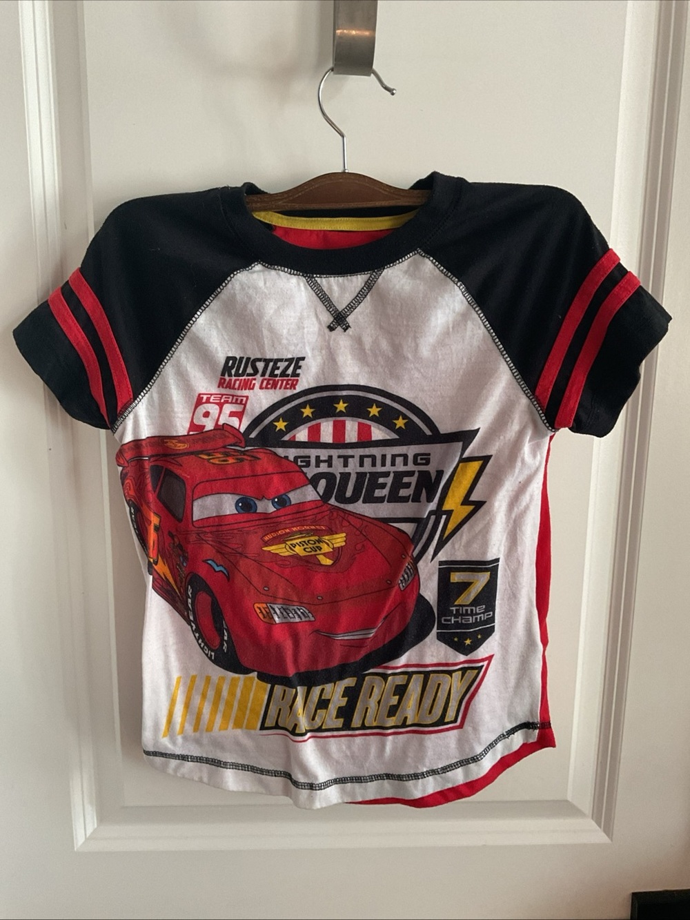 Disney Lightning McQueen Graphic Tee - Red, Black, White - Boys Size 7/8